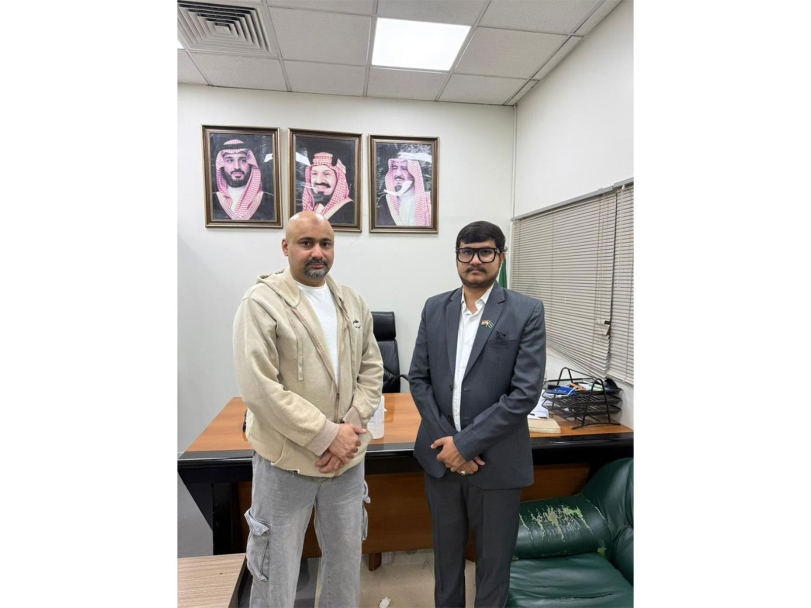 Abdul Rahim (left) who was released from a Saudi Arabian prison after spending nearly two decades behind bars in death penalty case (Photo/X/IndianEmbRiyadh) Abdul Rahim (left) who was released from a Saudi Arabian prison after spending nearly two decades behind bars in death penalty case (Photo/X/IndianEmbRiyadh)