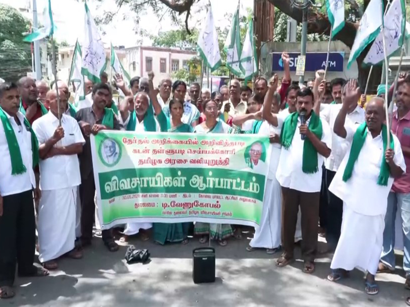 TN farmers protested in front of Coimbatore Collectorate (Photo/ANI)