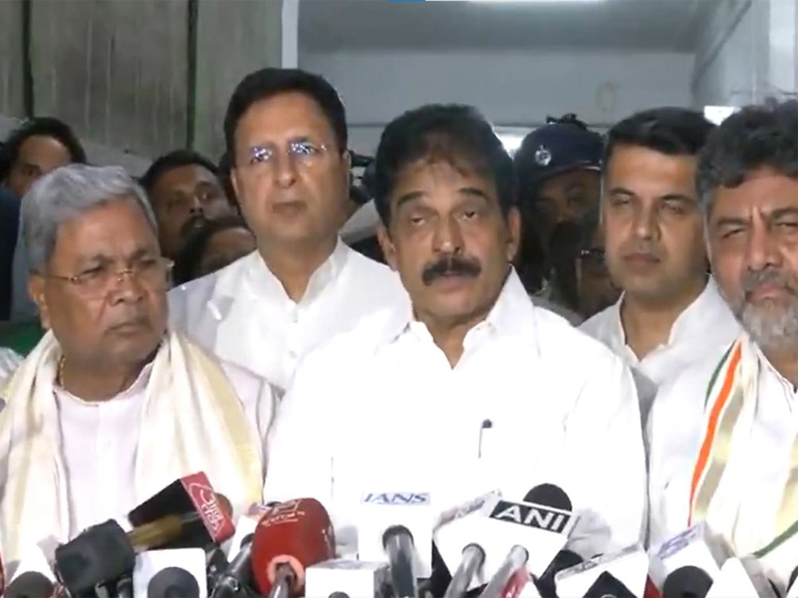 Congress General Secretary KC Venugopal along with DK Shivakumar and Siddaramaiah (Photo/ANI) Congress General Secretary KC Venugopal along with DK Shivakumar and Siddaramaiah (Photo/ANI)