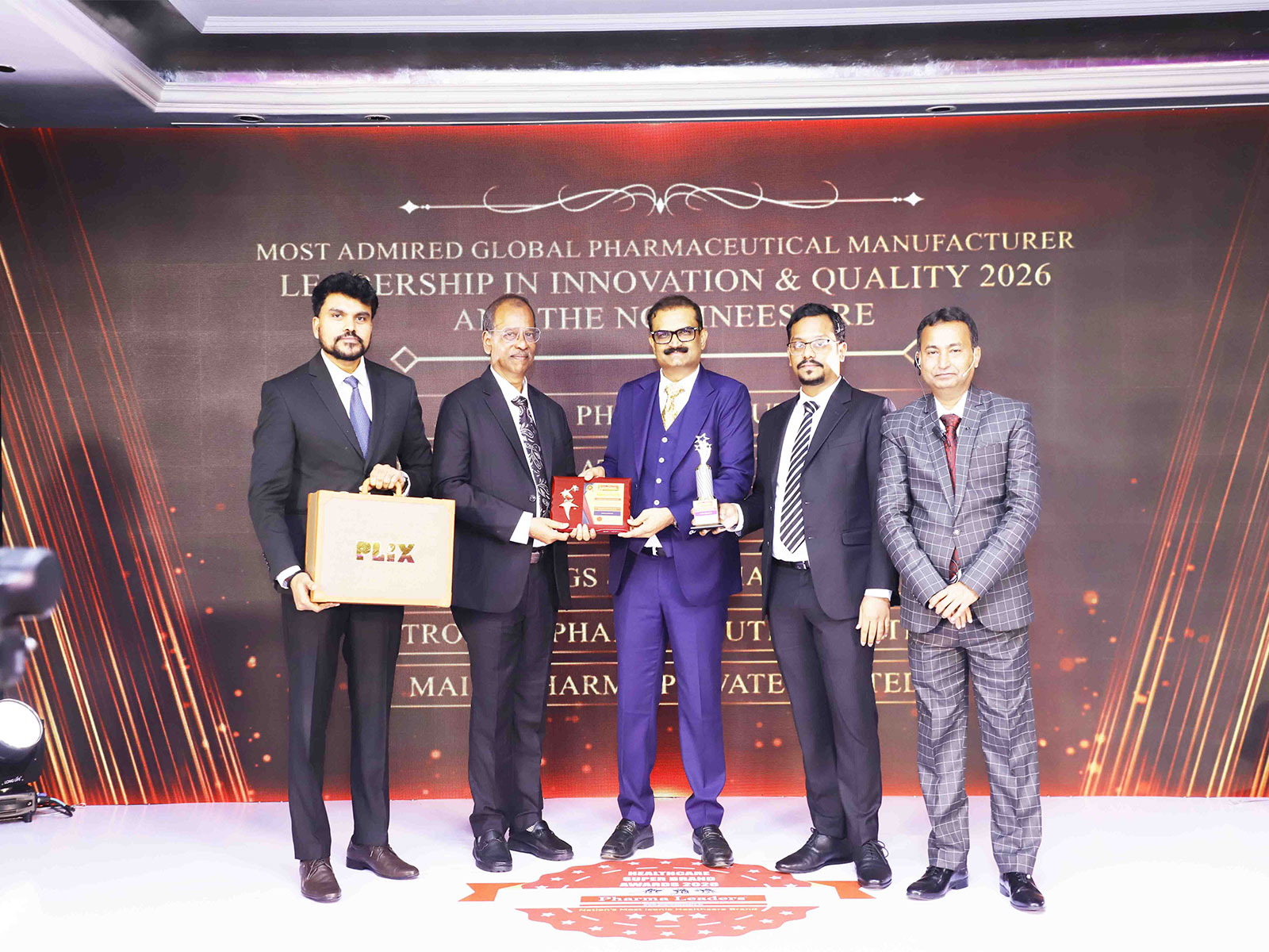Dr. A. Ramamurthy, Founder of Regenix Group of Companies, celebrated with his team at the Pharma Leaders Healthcare Super Brand Awards 2026 Dr. A. Ramamurthy, Founder of Regenix Group of Companies, celebrated with his team at the Pharma Leaders Healthcare Super Brand Awards 2026