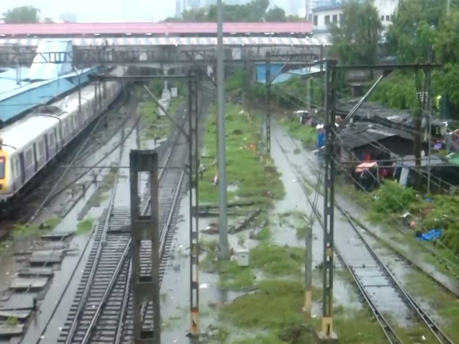 Visuals From Dadar Railway Station (Photo/ANI)