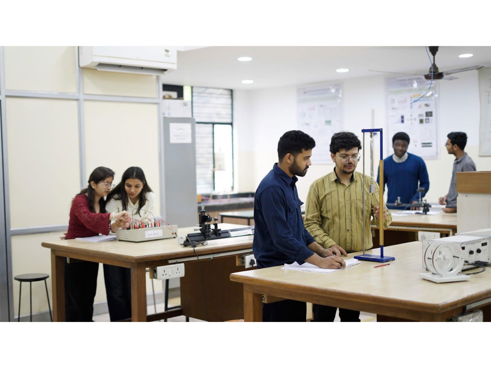 Government Research Collaborations Strengthen Science and Engineering Education at Manav Rachna University Government Research Collaborations Strengthen Science and Engineering Education at Manav Rachna University