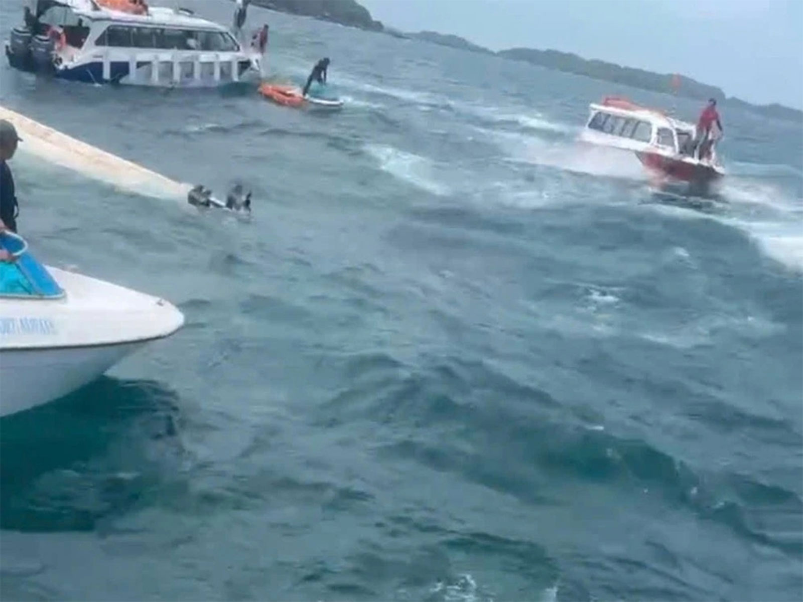 Visuals from the boat accident site in Phu Quoc, Vietnam. (Photo/Vietnam Government Electronic Newspaper) Visuals from the boat accident site in Phu Quoc, Vietnam. (Photo/Vietnam Government Electronic Newspaper)