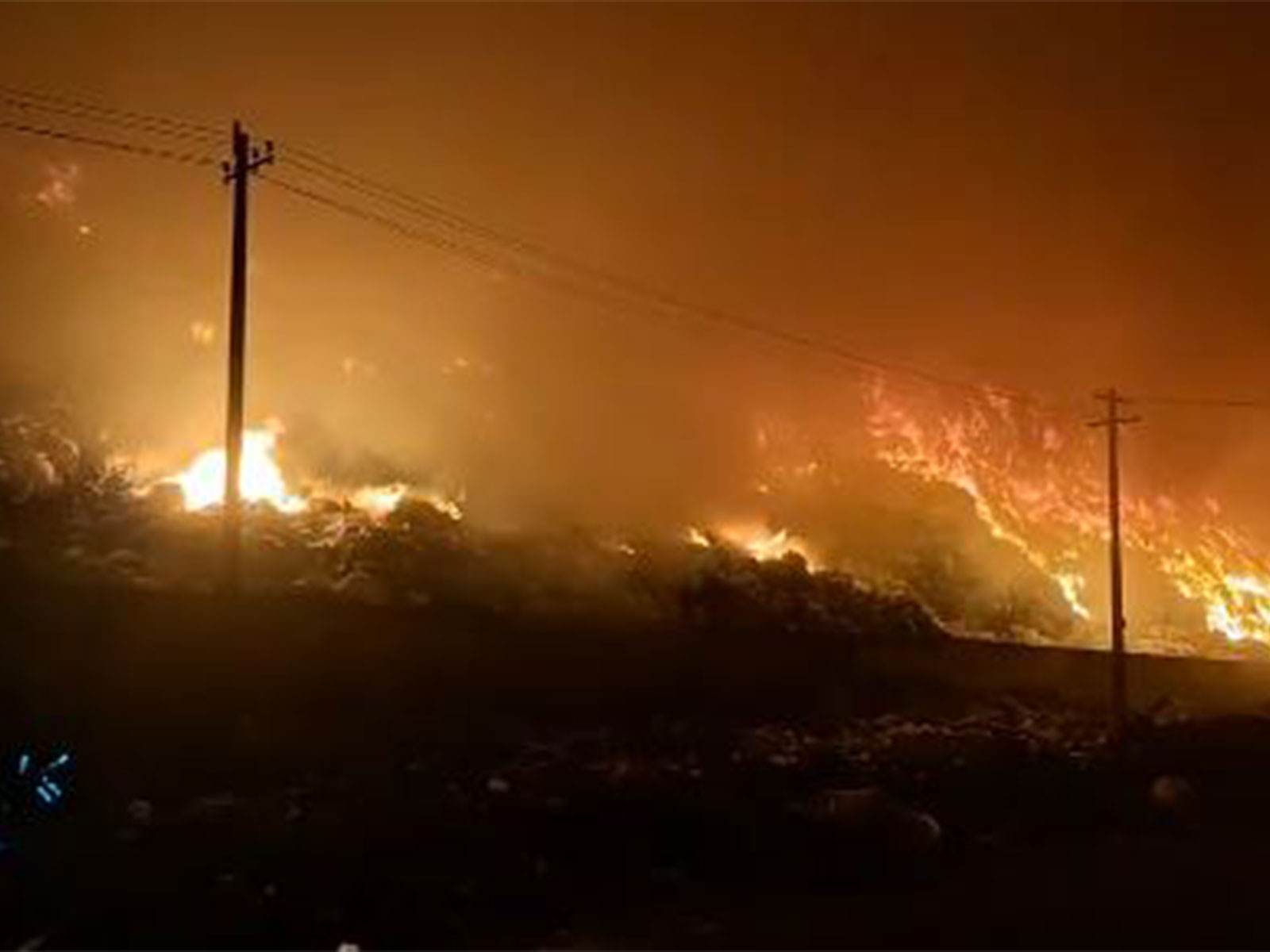 Tamil Nadu: Massive fire breaks out at Karur municipal garbage dump ...