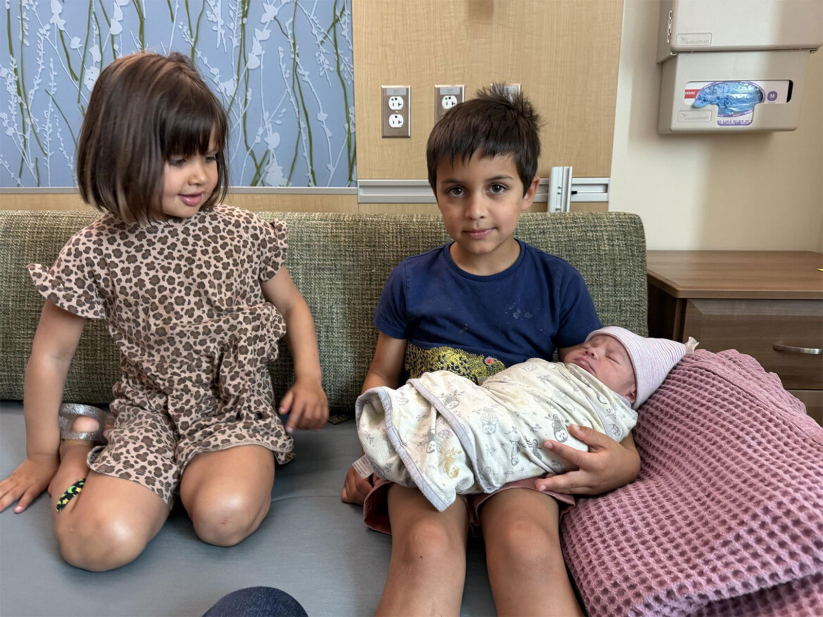 President Trump welcomes Vance's fourth child (Photo/TruthSocial/@realDonaldTrump)