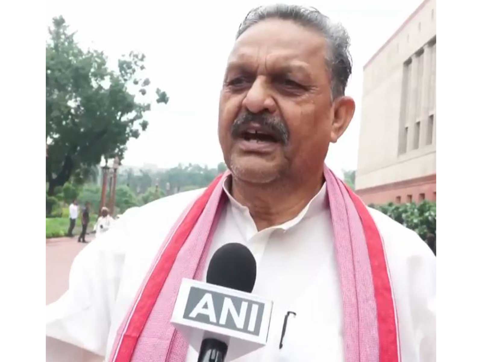 Samajwadi Party (SP) MP Afzal Ansari (Photo/ANI) Samajwadi Party (SP) MP Afzal Ansari (Photo/ANI)