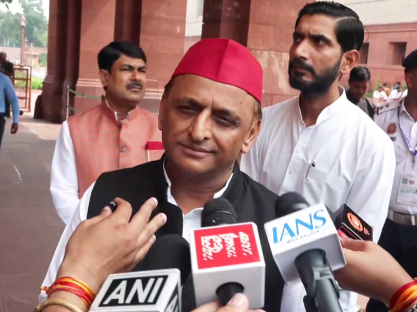 Samajwadi Party (SP) chief Akhilesh Yadav (Photo/ANI) Samajwadi Party (SP) chief Akhilesh Yadav (Photo/ANI)