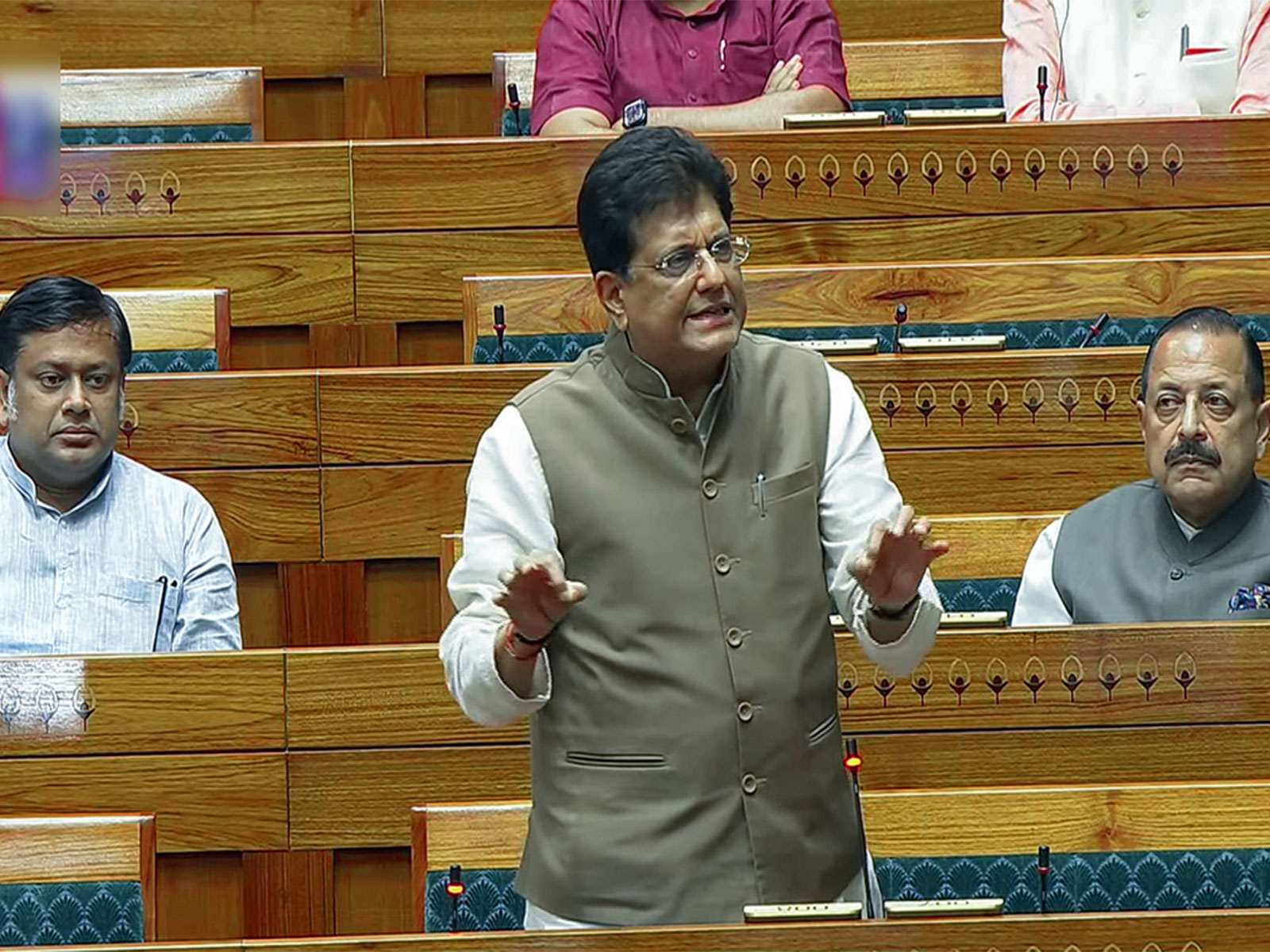 महाराष्ट्राची औषध निर्यात FY26 मध्ये 5.94 अब्ज USD वर पोहोचली, भारताच्या एकूण निर्यातीच्या 19% वाटा: पीयूष गोयल