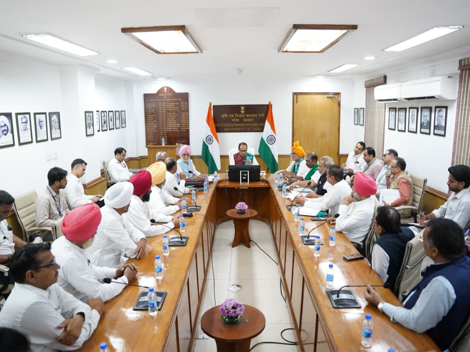 Farmers voice strong support for ethanol during meeting with Union Agriculture Minister Shivraj Singh Chouhan (Photo: Release) Farmers voice strong support for ethanol during meeting with Union Agriculture Minister Shivraj Singh Chouhan (Photo: Release)