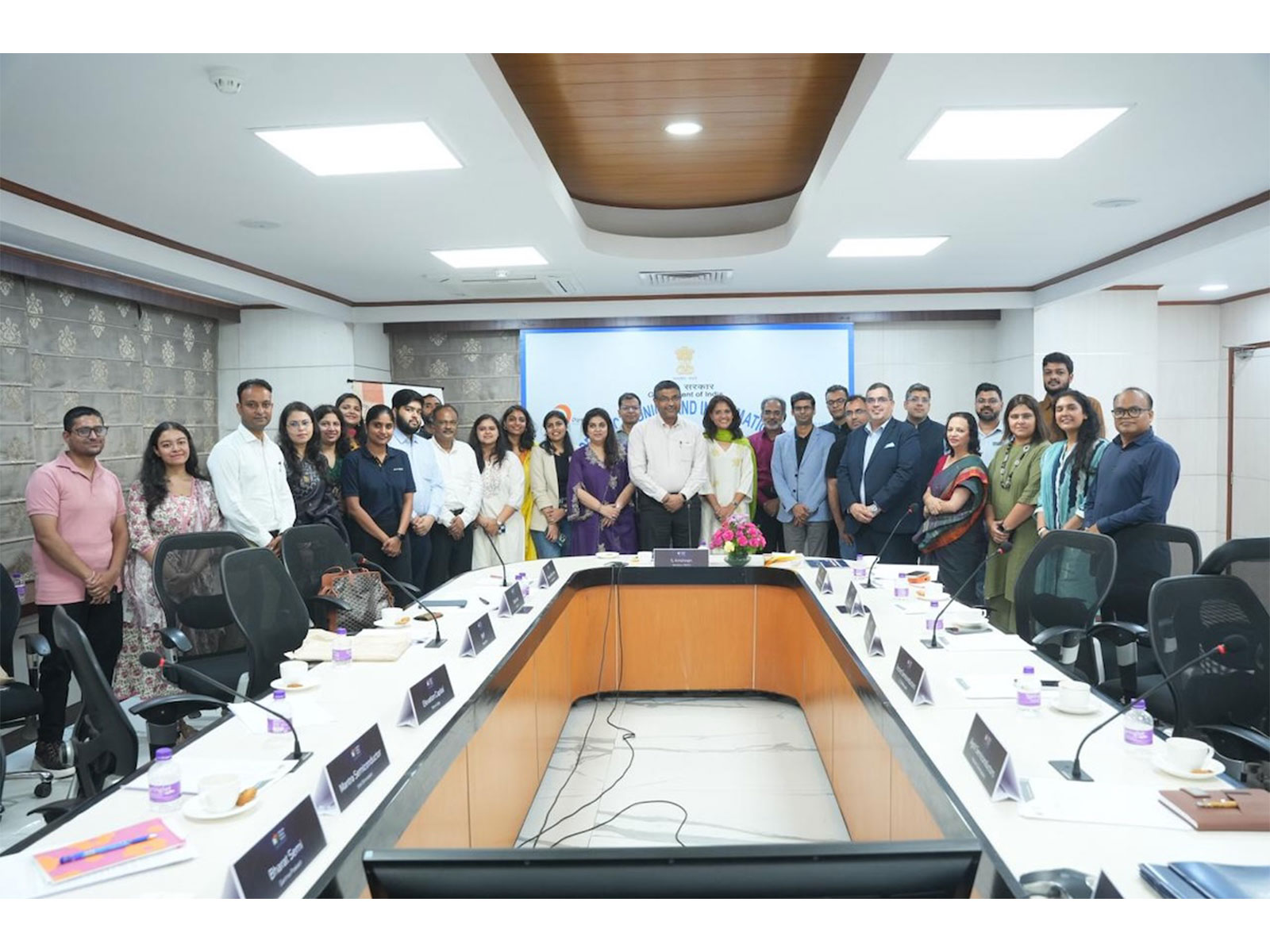 Startup Policy Forum's Semicon Baatcheet chaired by S. Krishnan, Secretary, MeitY brought together Semicon startups, investors and global players Startup Policy Forum's Semicon Baatcheet chaired by S. Krishnan, Secretary, MeitY brought together Semicon startups, investors and global players