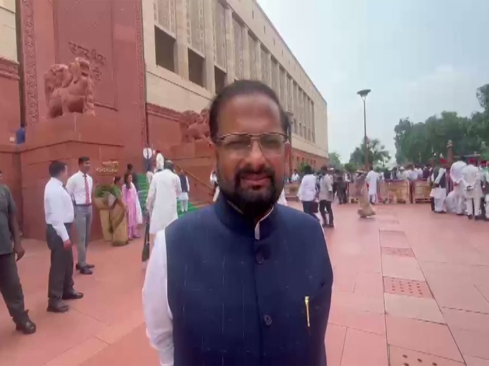 Shiv Sena MP Naresh Mhaske (Photo/ANI) Shiv Sena MP Naresh Mhaske (Photo/ANI)