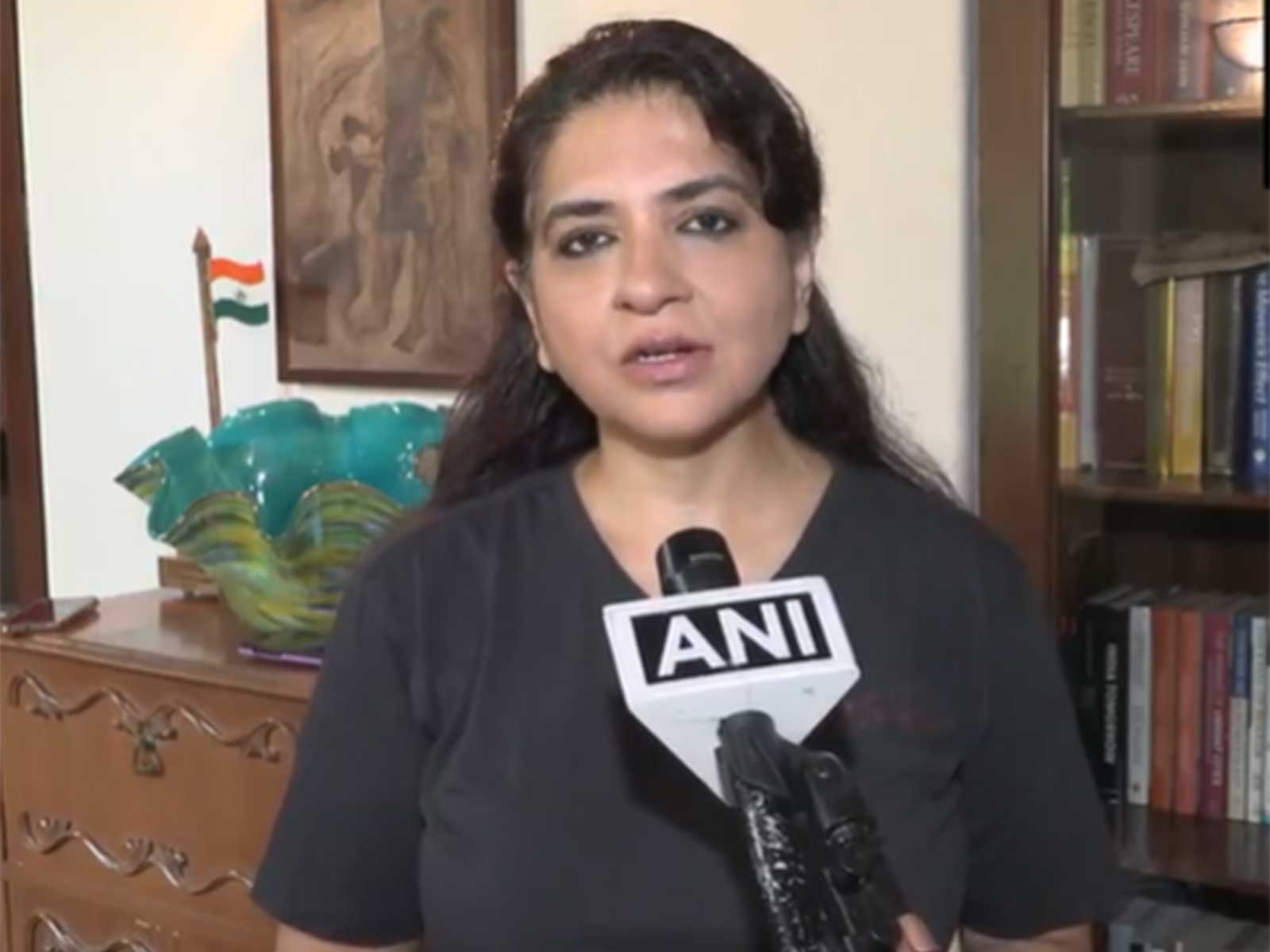 "Every step taken in right direction": Shaina NC backs FDA notices to SRK, Ajay Devgn, Tiger Shroff over Elaichi advertisement