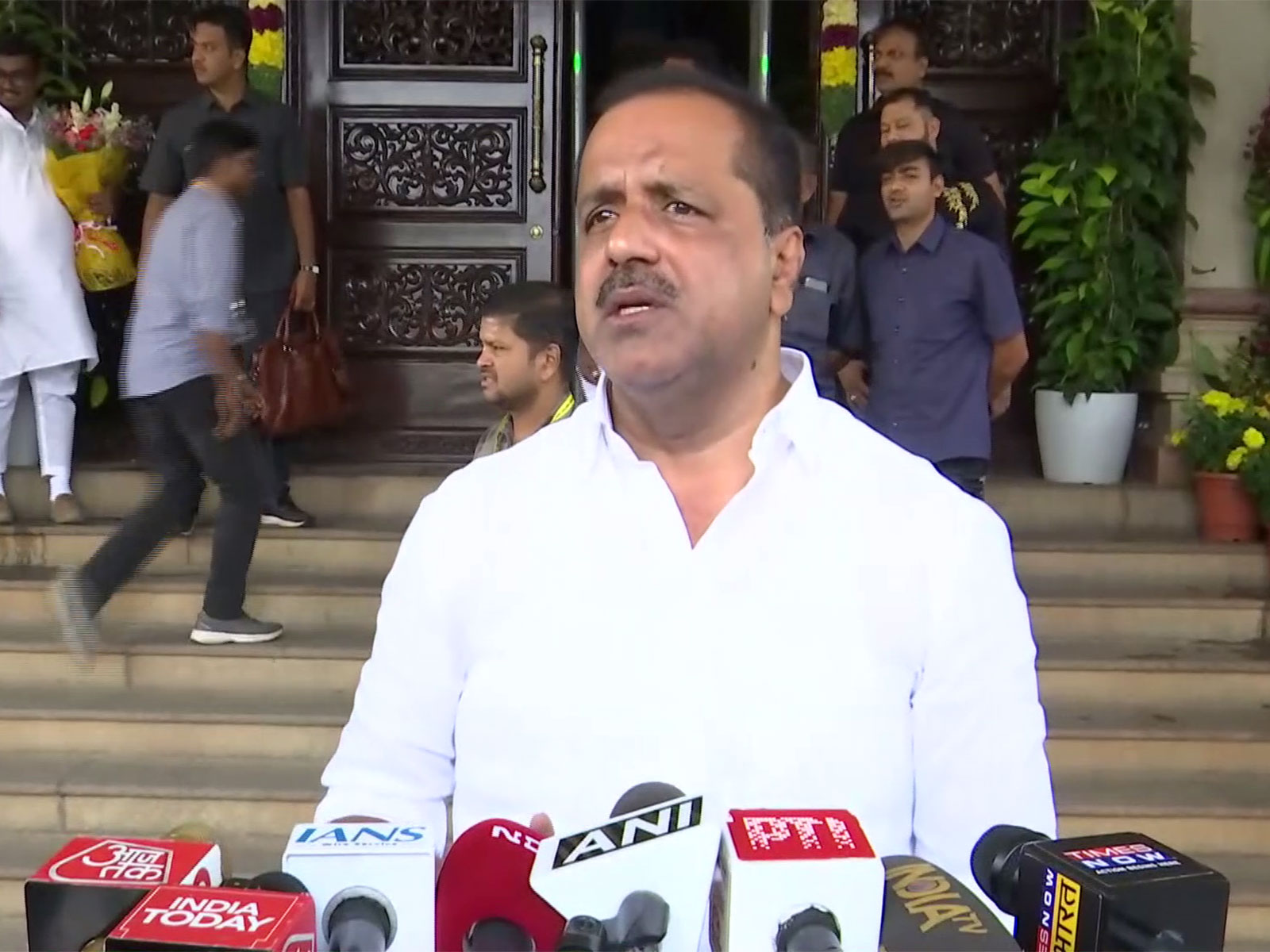 Karnataka Health Minister UT Khader (Photo/ANI) Karnataka Health Minister UT Khader (Photo/ANI)