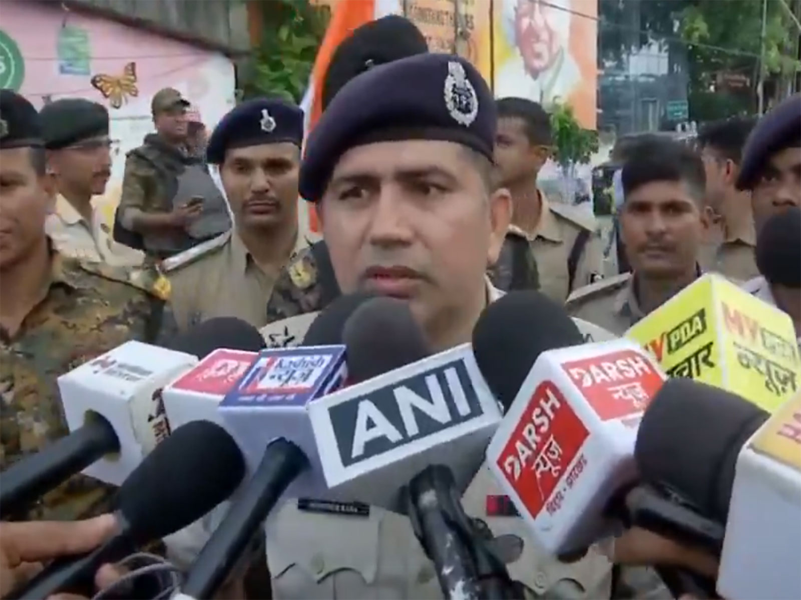 "Police have not used force, water cannon used on crowd": IG Patna on RJD's Lok Bhavan march