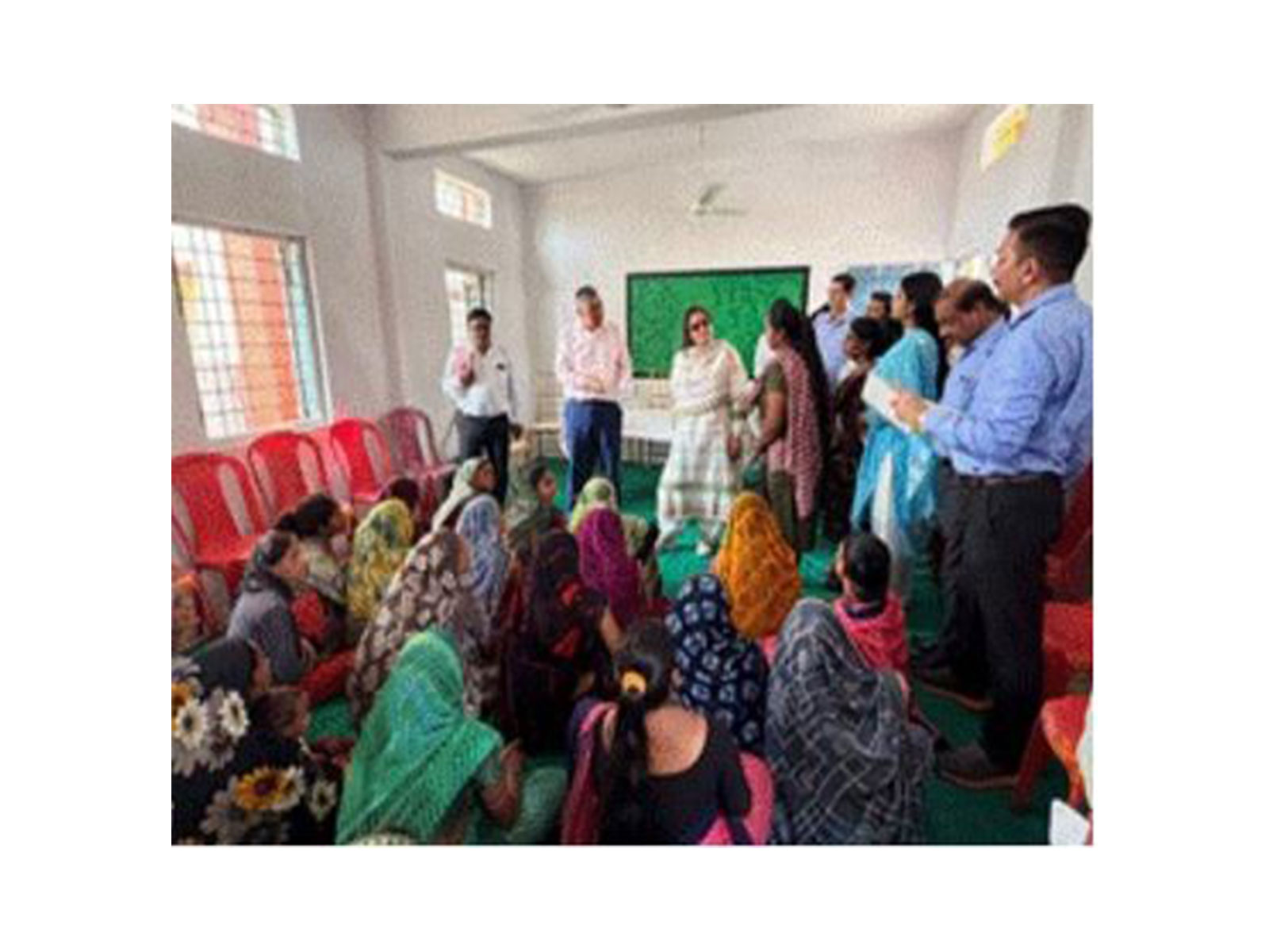 Madhya Pradesh: MoTA secretary takes stock of last-mile delivery of Tribal welfare schemes