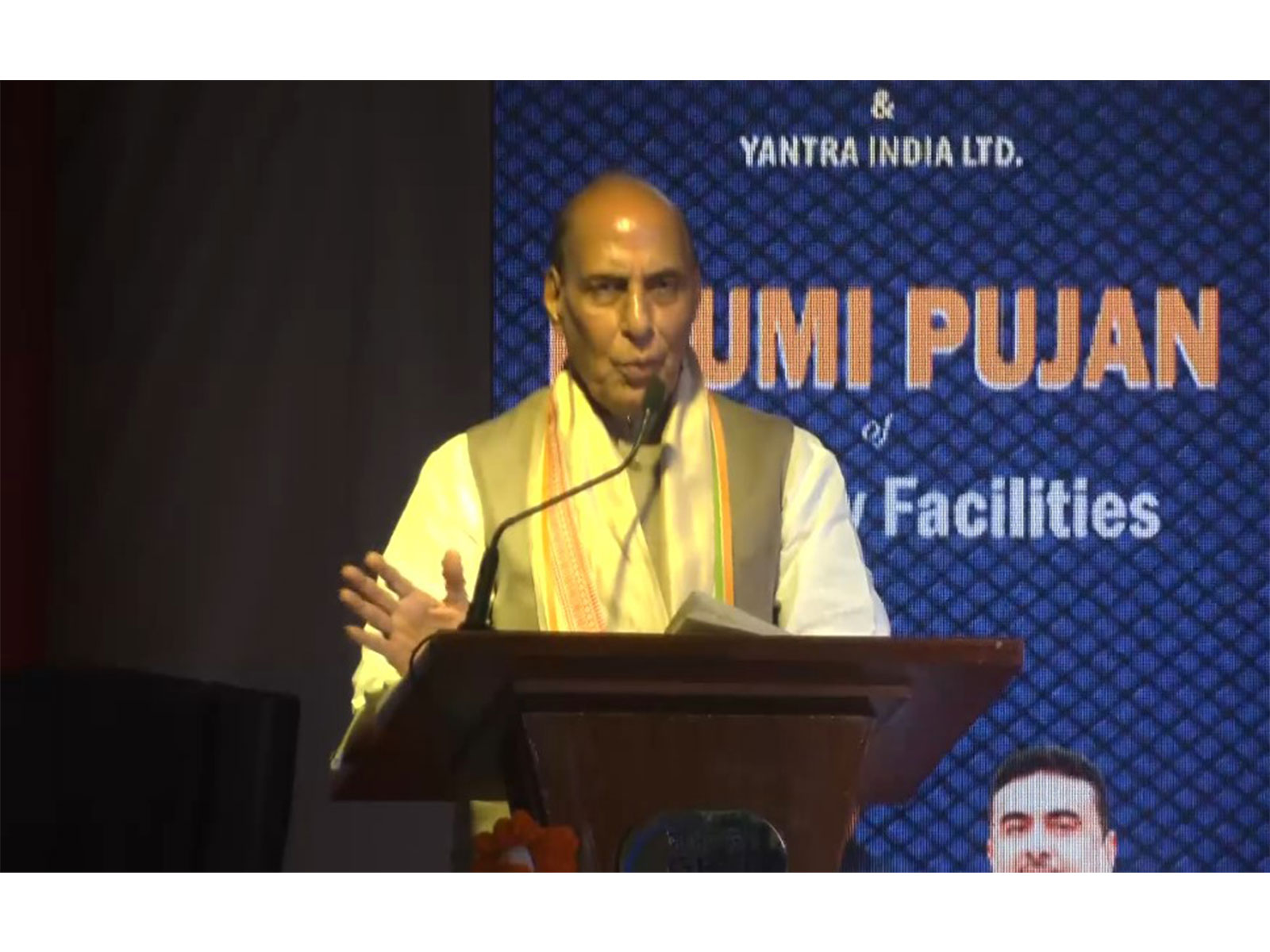 "Scent of development": Defence Minister Rajnath Singh hails Bengal's growth push while inaugurating projects for national self-reliance