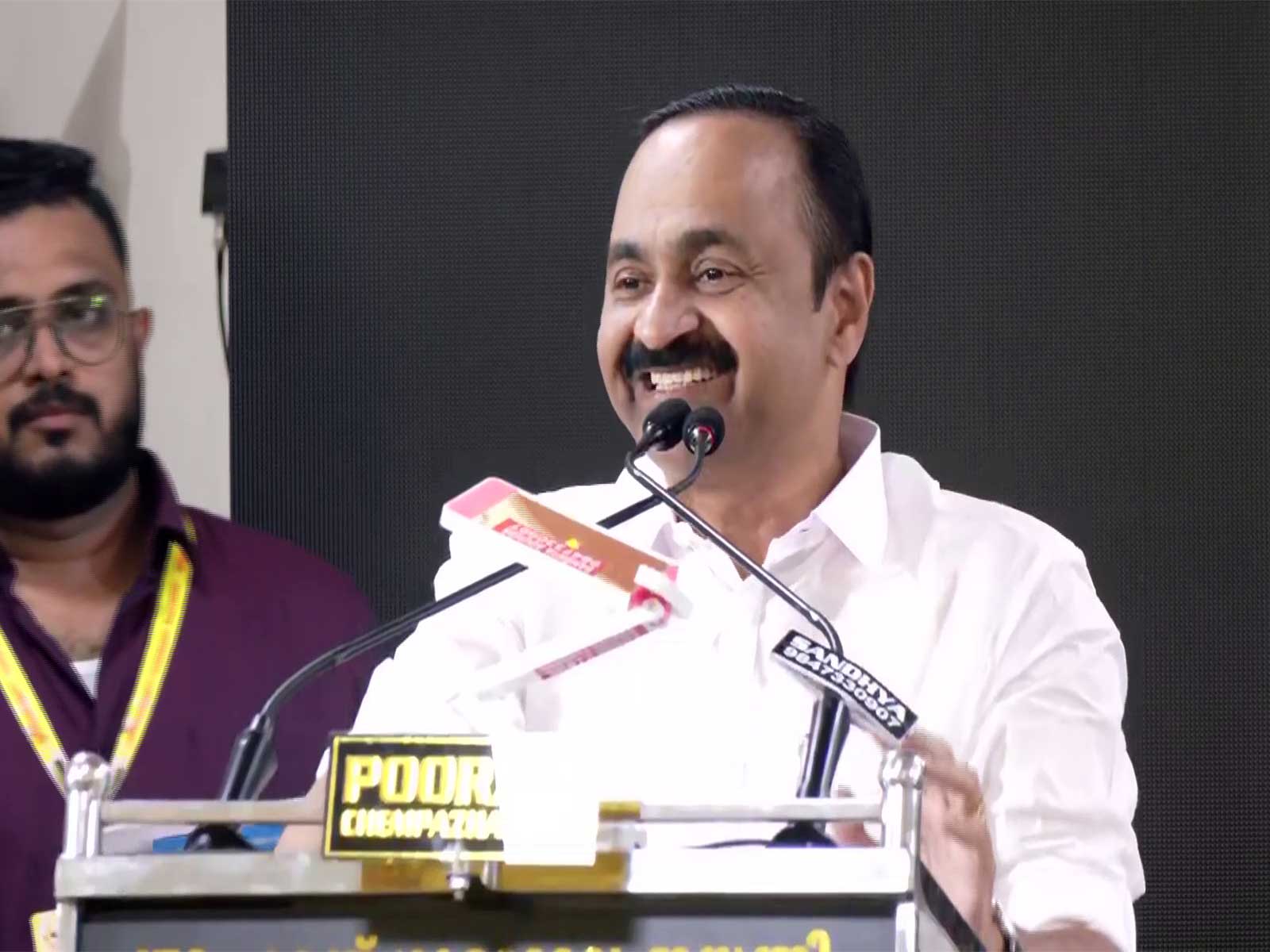 "Truth cannot be edited away to appease those in power": Keralam CM Satheesan on Sonia Gandhi memoir controversy