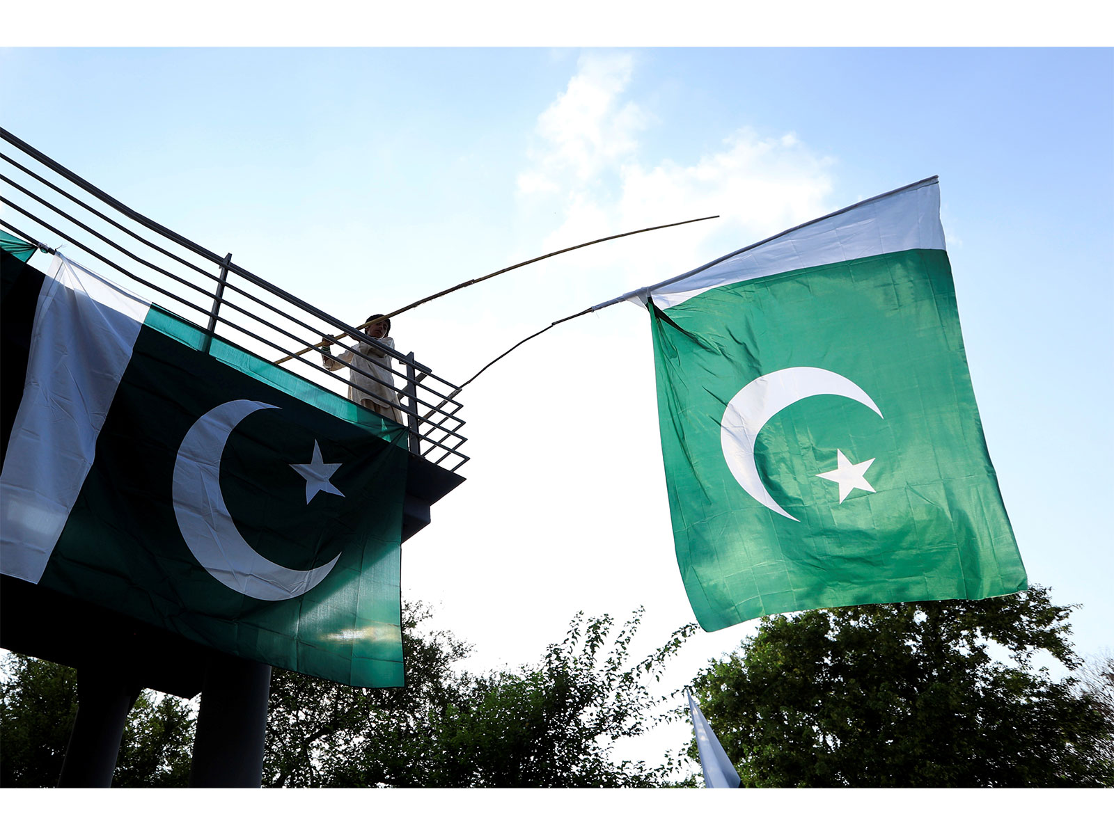 Italian media flags Europe aid to Pak, cites violence against minorities