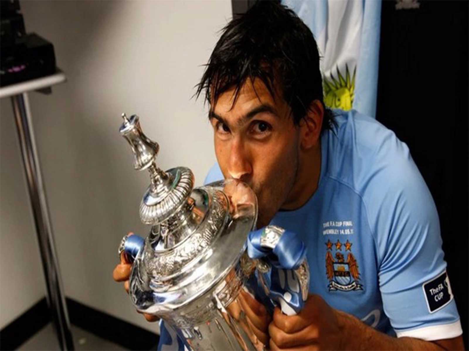 Argentine football legend Carlos Tevez to play farewell football match in December; Ronaldo, Messi reportedly invited