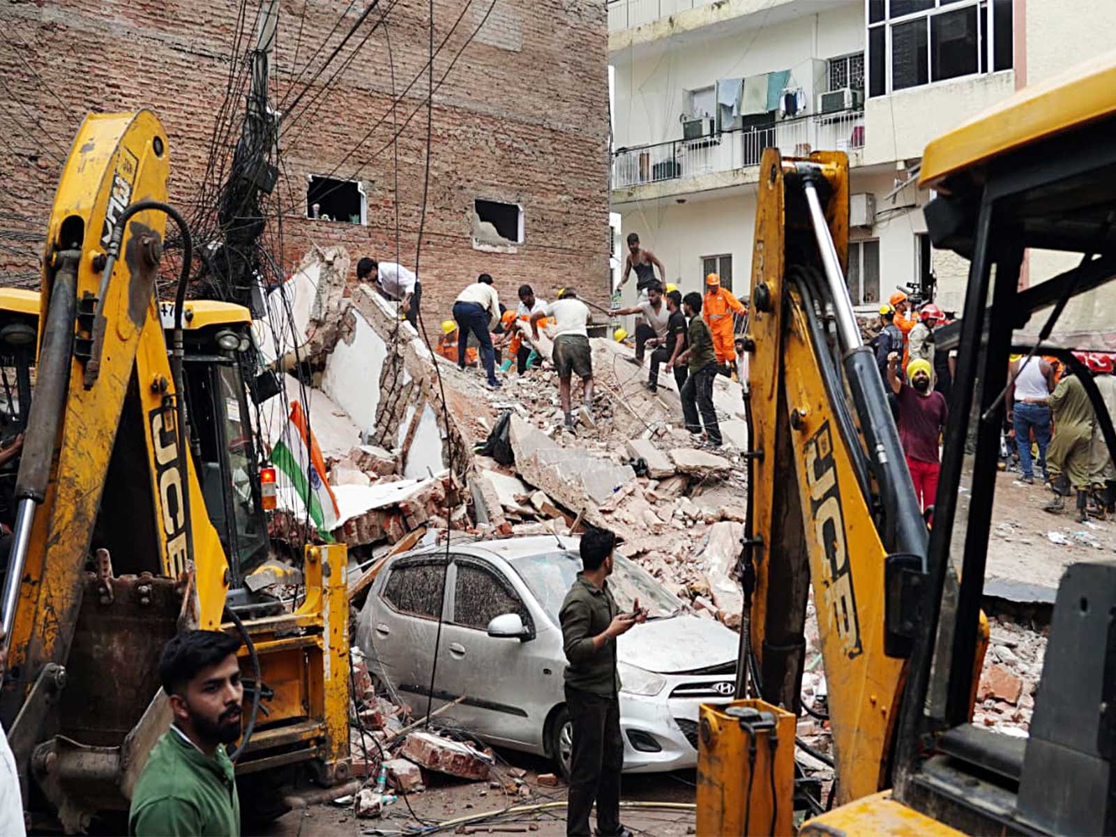 After Satya Niketan incident, Delhi Govt directs immediate sealing of illegal five-storey buildings