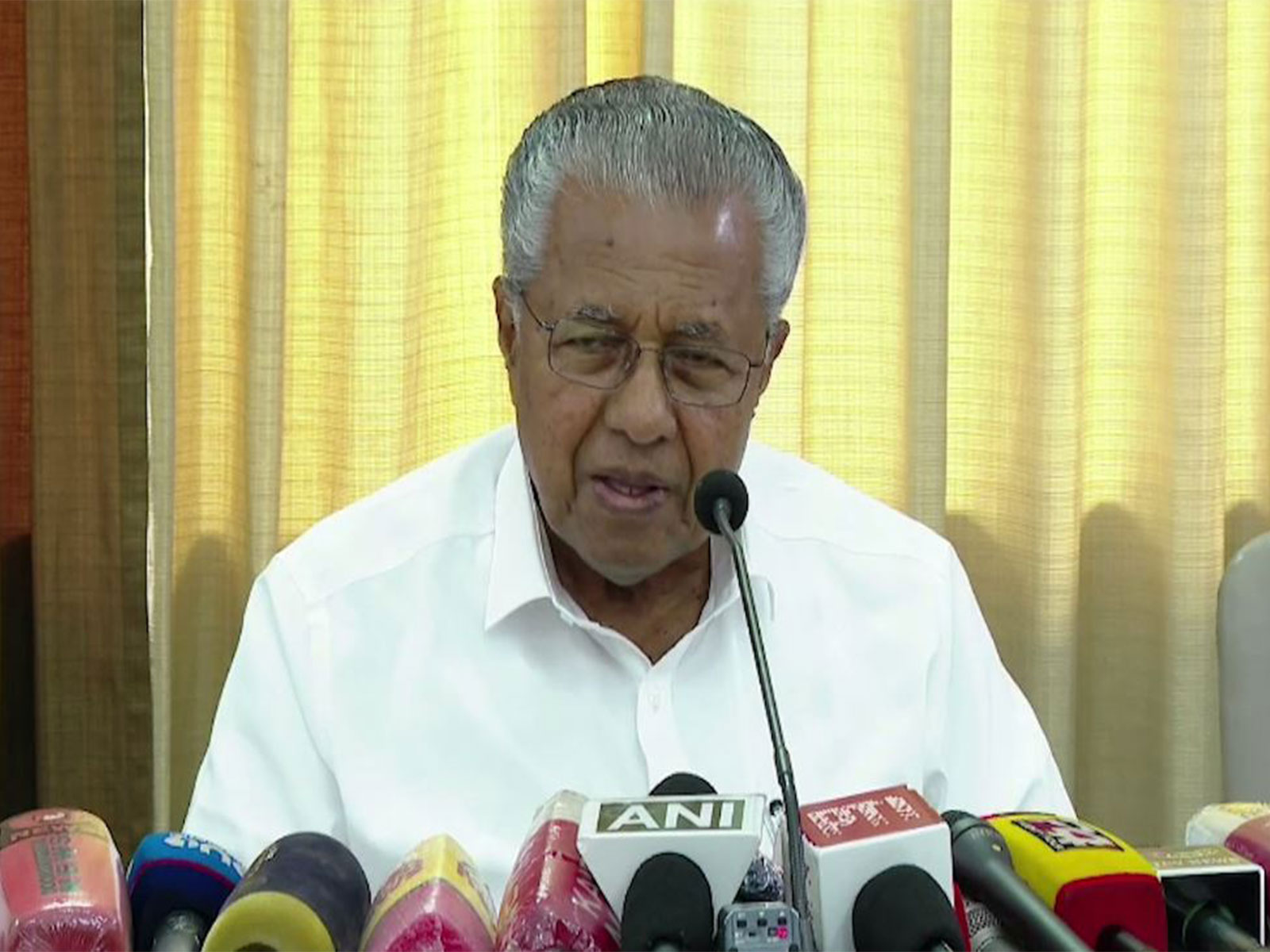 ED seeks FIR against Pinarayi Vijayan, daughter and son-in-law in CMRL case