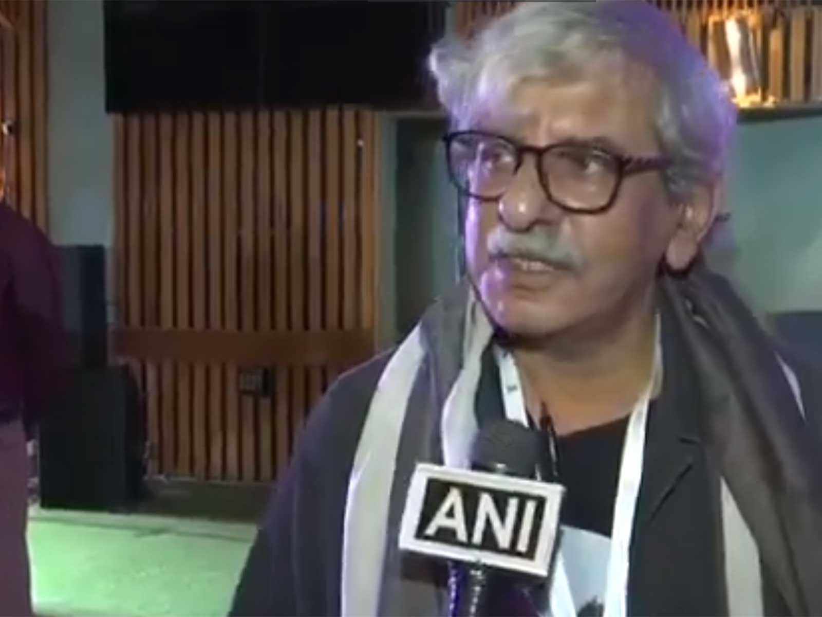 "Hope students get inspired to find stories from their region": "Sriram Raghavan on role of masterclasses at International Film Festival of J-K