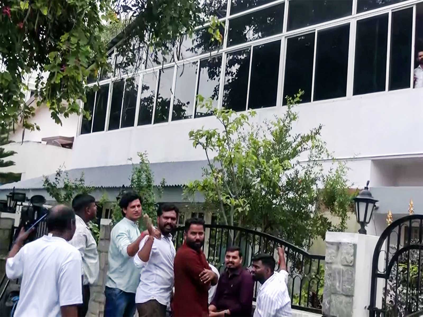Karnataka: ED searches continue at Satish Jarkiholi’s residence in Belagavi for second day