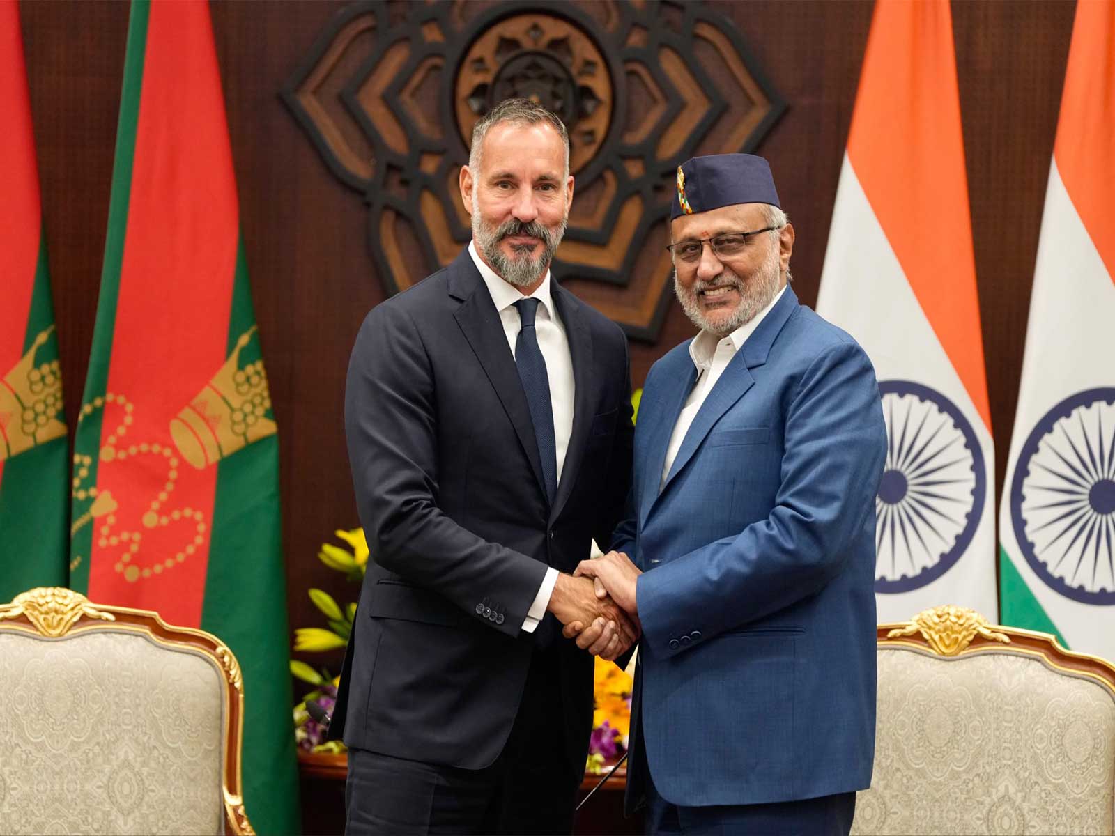 VP Radhakrishnan, Prince Rahim Aga Khan V reaffirm need to eradicate radicalisation, dialogue path to peace during talks