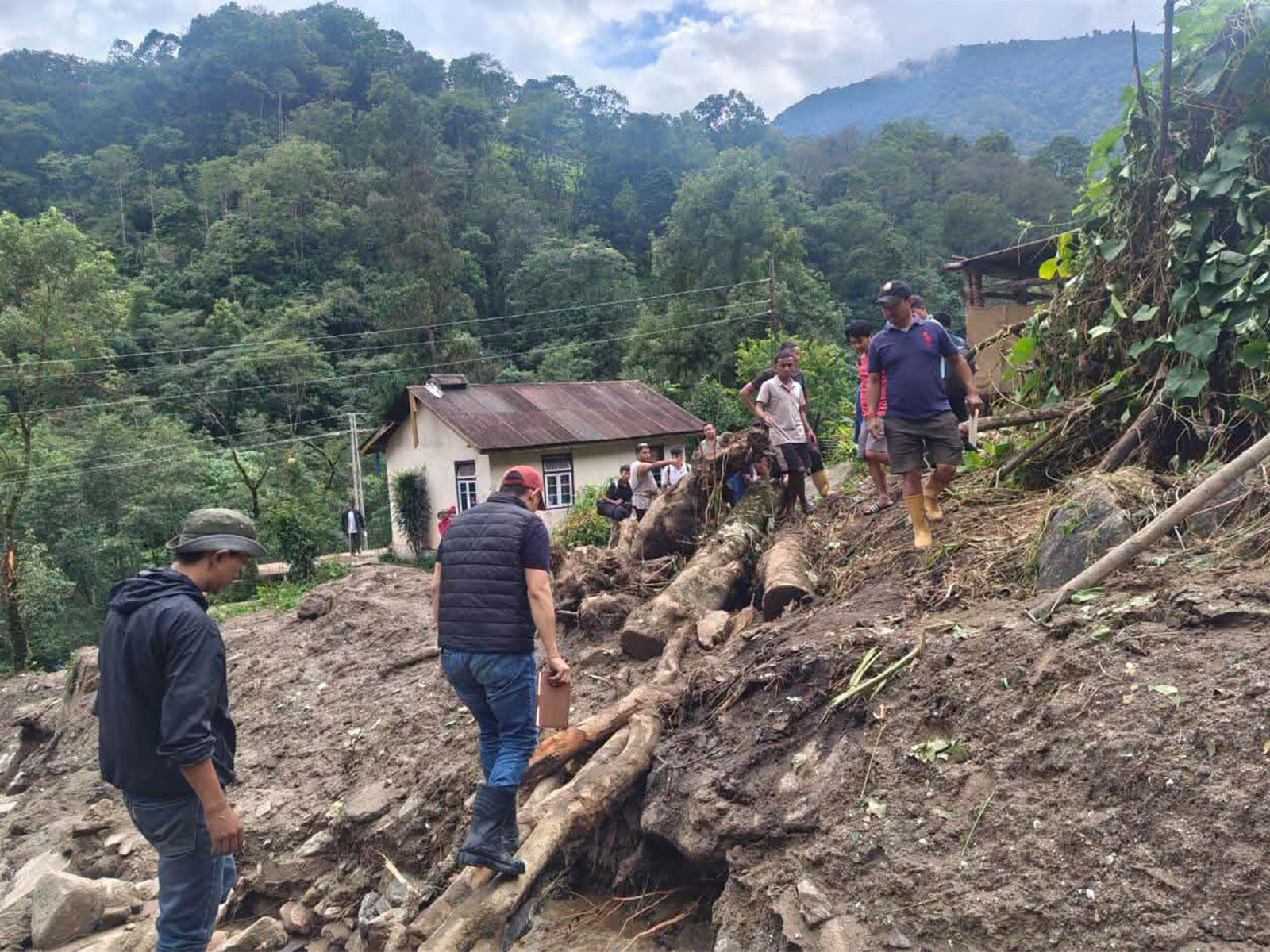 28 houses evacuated in Sikkim’s Rimbi after fresh landslide activity; relief operations underway