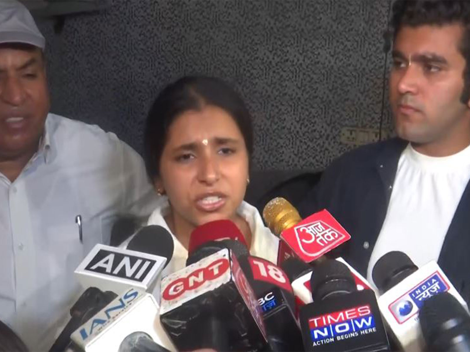 "He is giving bytes, why is police not arresting him": Victim of Gurugram hit and run, Sia, questions delay in arrest of accused