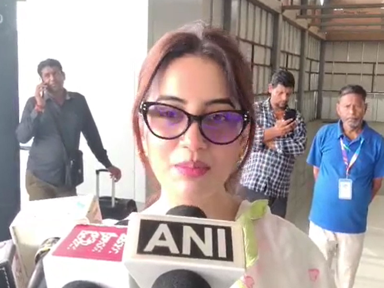 "If we all come together, we can overcome this difficult situation":  Akshara visits flood-affected areas in Bihar