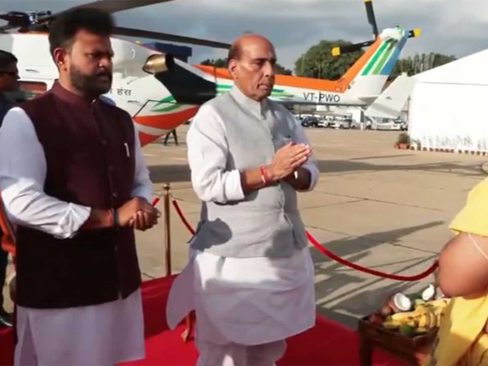 Bengaluru: Rajnath Singh attends handover of Tejas Trainers, HTT-40s to IAF, Dhruv NG Helicopters to PHL