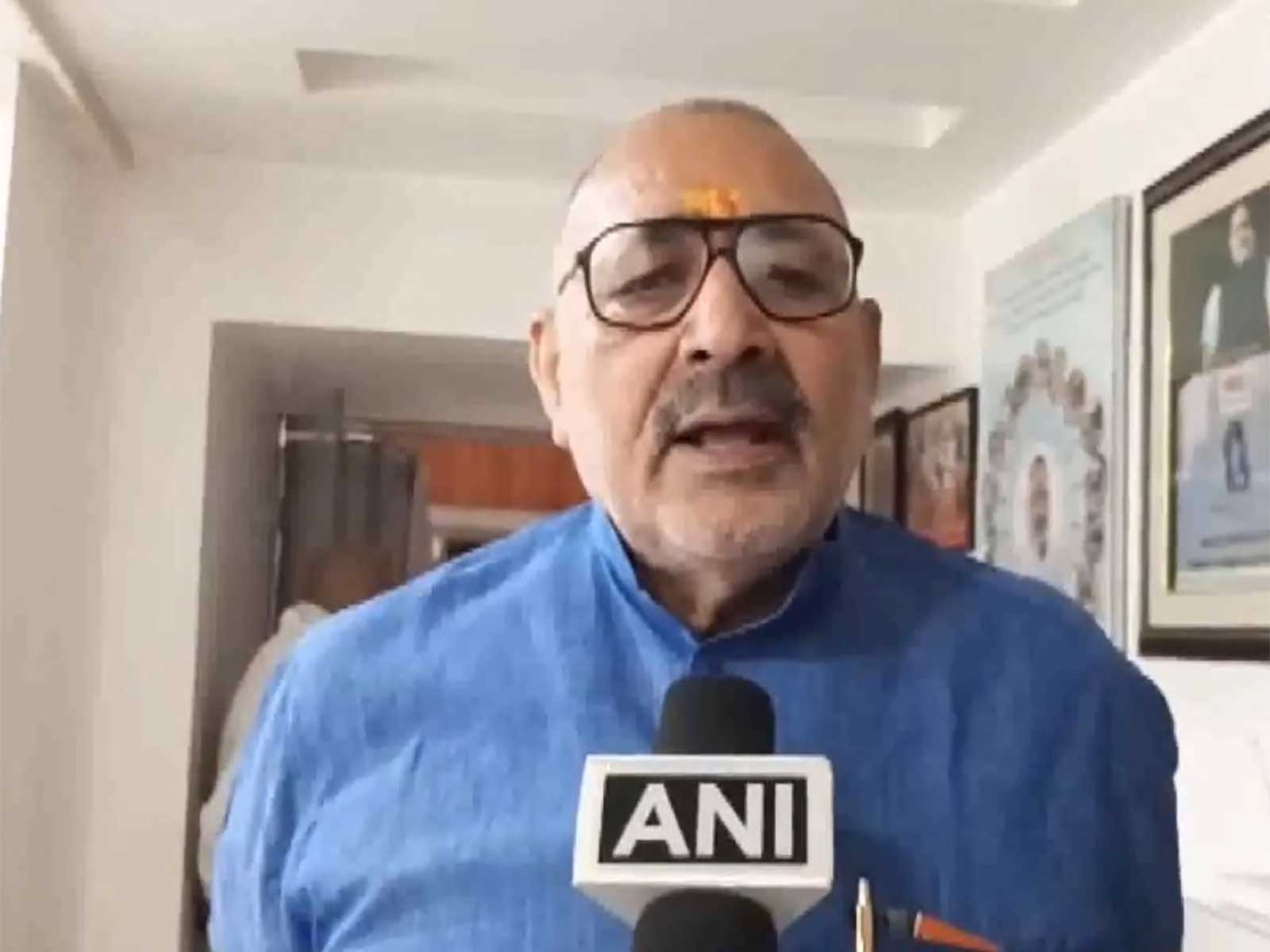 "They wanted to turn Bengal into Bangladesh": Union Minister Giriraj Singh attacks Mamata Banerjee's regime ahead of bypolls