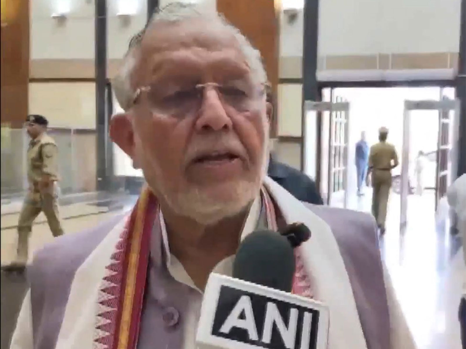 "Opposition has no real issues": UP Minister Suresh Khanna counters Akhilesh Yadav's "fabricated" job data claims