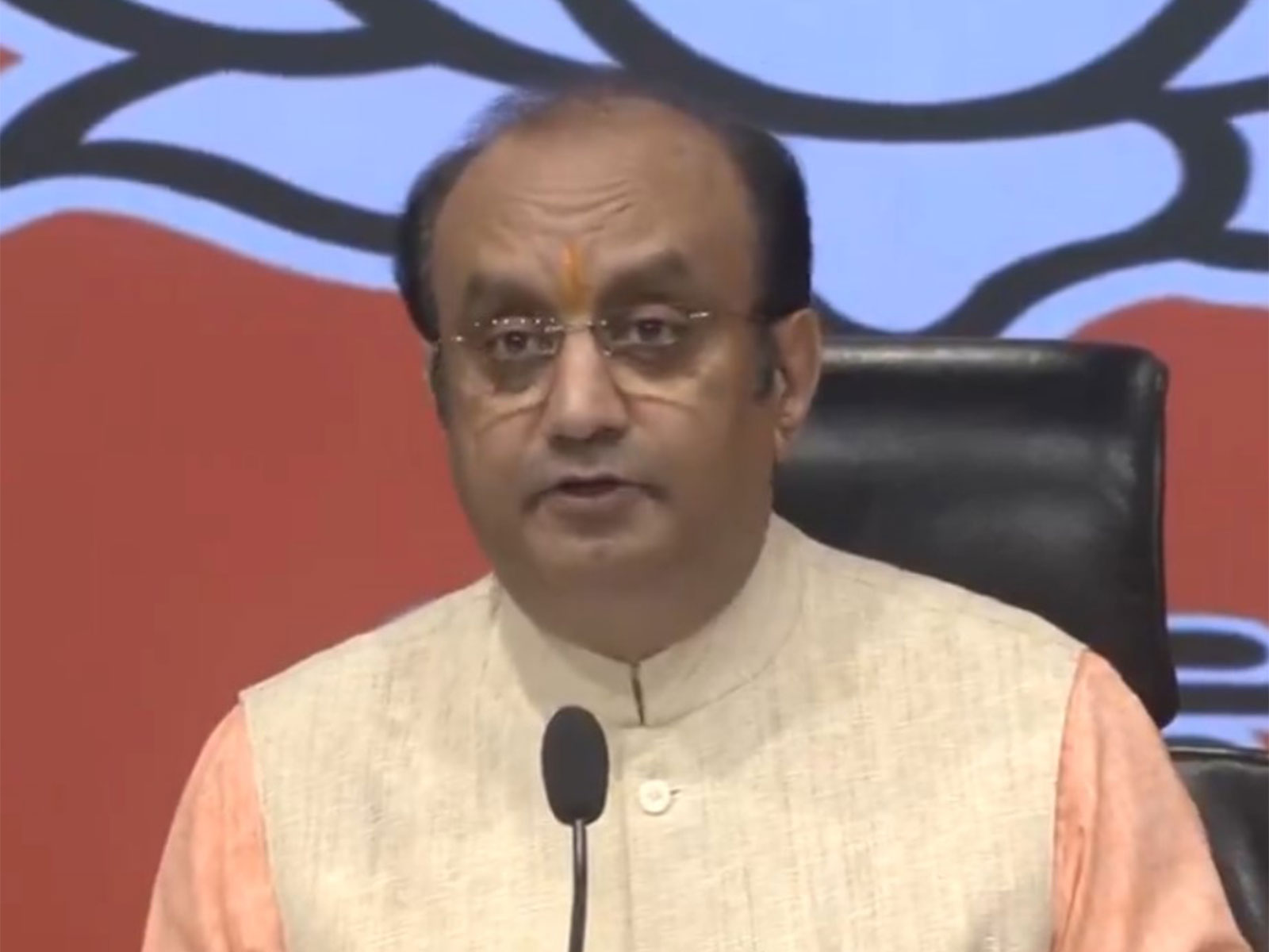 "Congress has become 'Muslim League Maoist Congress'": BJP's Sudhanshu Trivedi