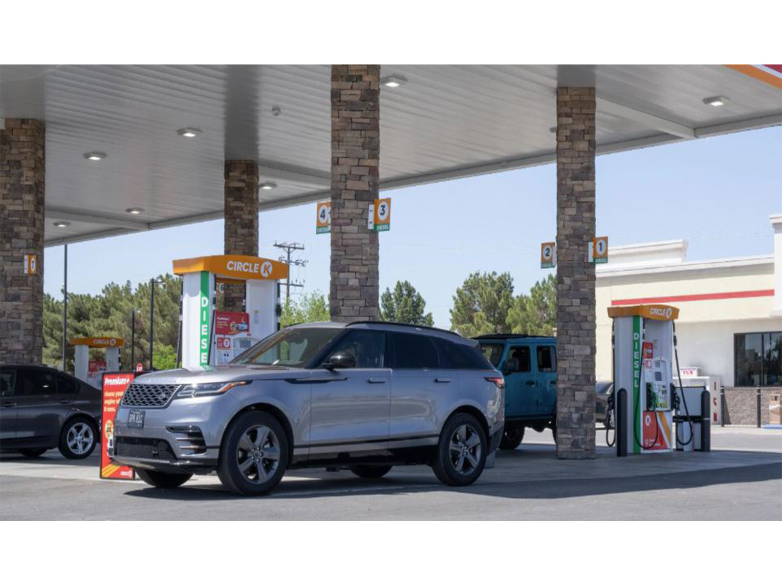 US retail diesel price hits record high; global distillate output to remain below last year’s levels: EIA