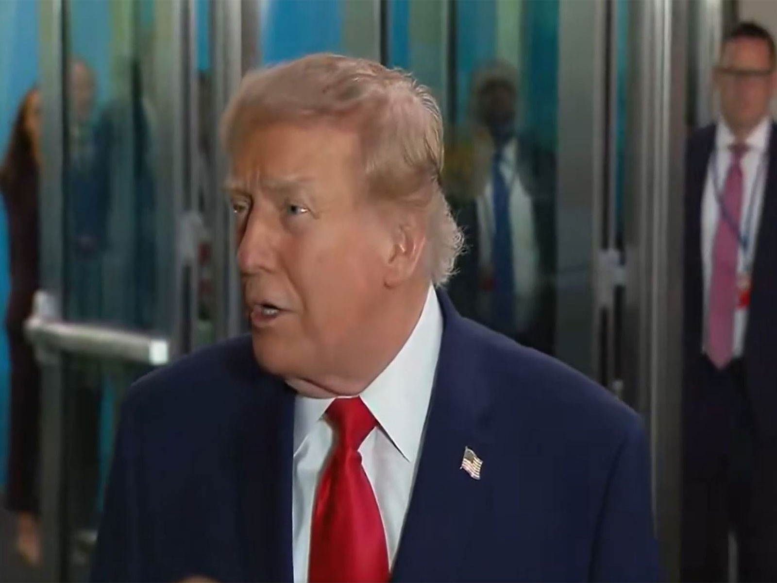 Trump arrives at UN headquarters for high stakes address, urges Putin to settle war