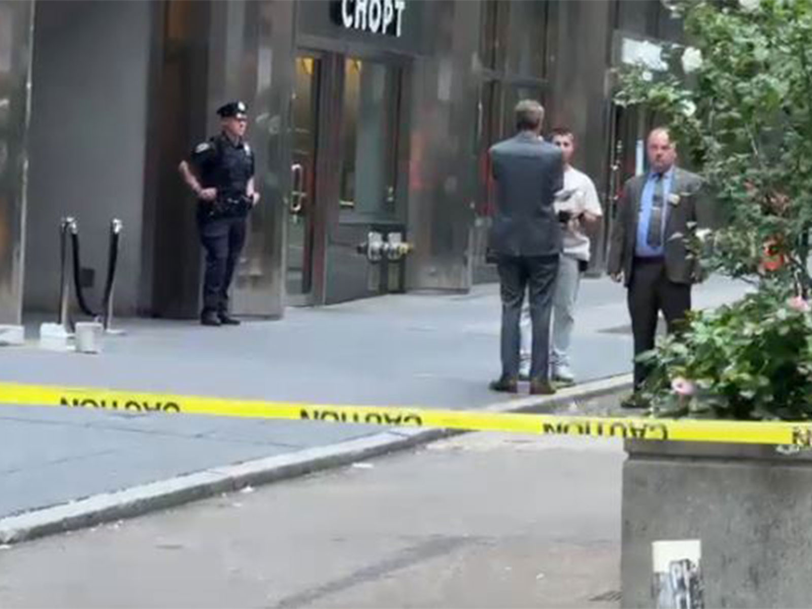New York police says suspicious package near 43rd Street cleared, posed no threat amid UNGA