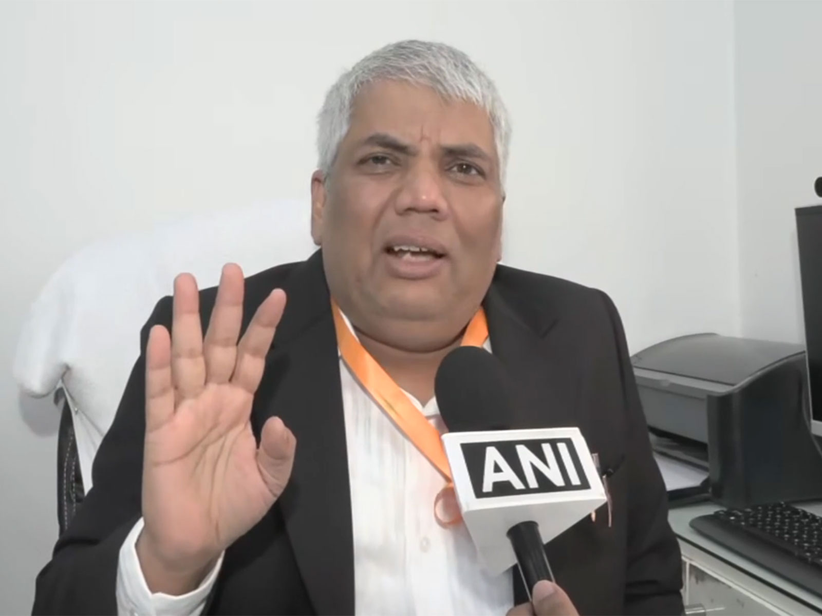 Disha Salian's father to submit 'evidence' to CBI, family advocate says "agency should arrest accused immediately”