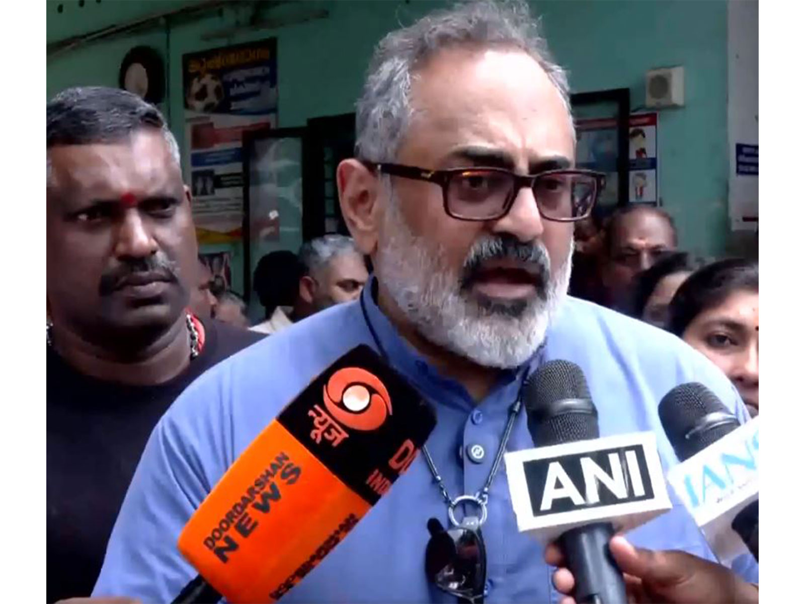 "When Keralam Govt talks about SIT, we must get alarmed, signals cover-up": Rajeev Chandrasekhar hits out at UDF over CMRL case