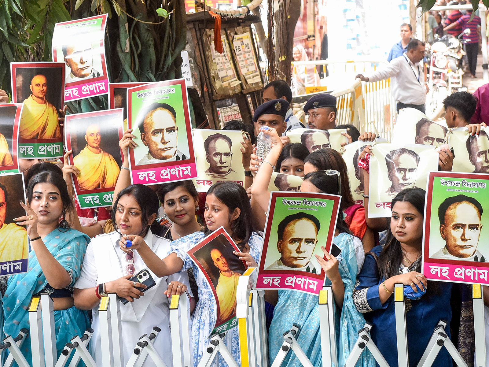 Kharge, Rajnath Singh, Gadkari pay tribute to Ishwar Chandra Vidyasagar on birth anniversary, recall his role in social reform
