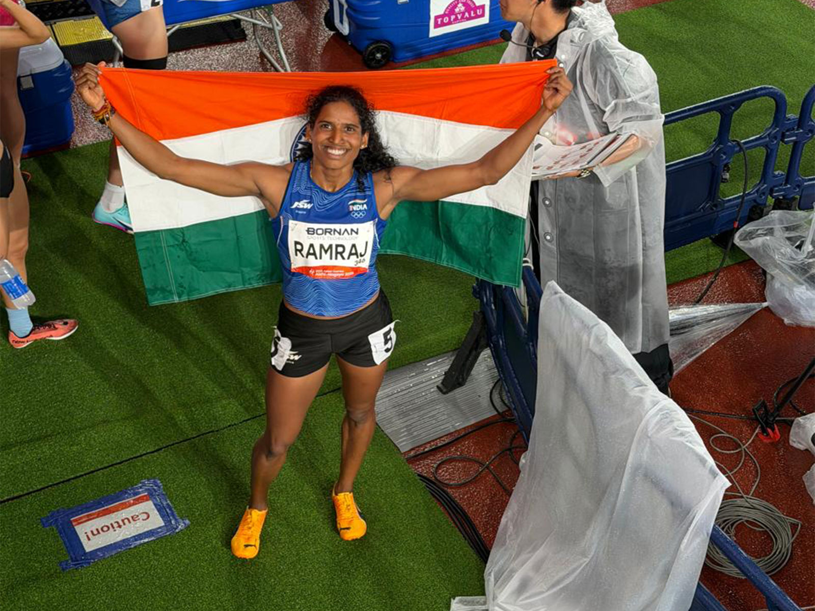 Vithya Ramraj wins Asian Games bronze, breaks PT Usha’s 42-year-old record in 400m hurdles