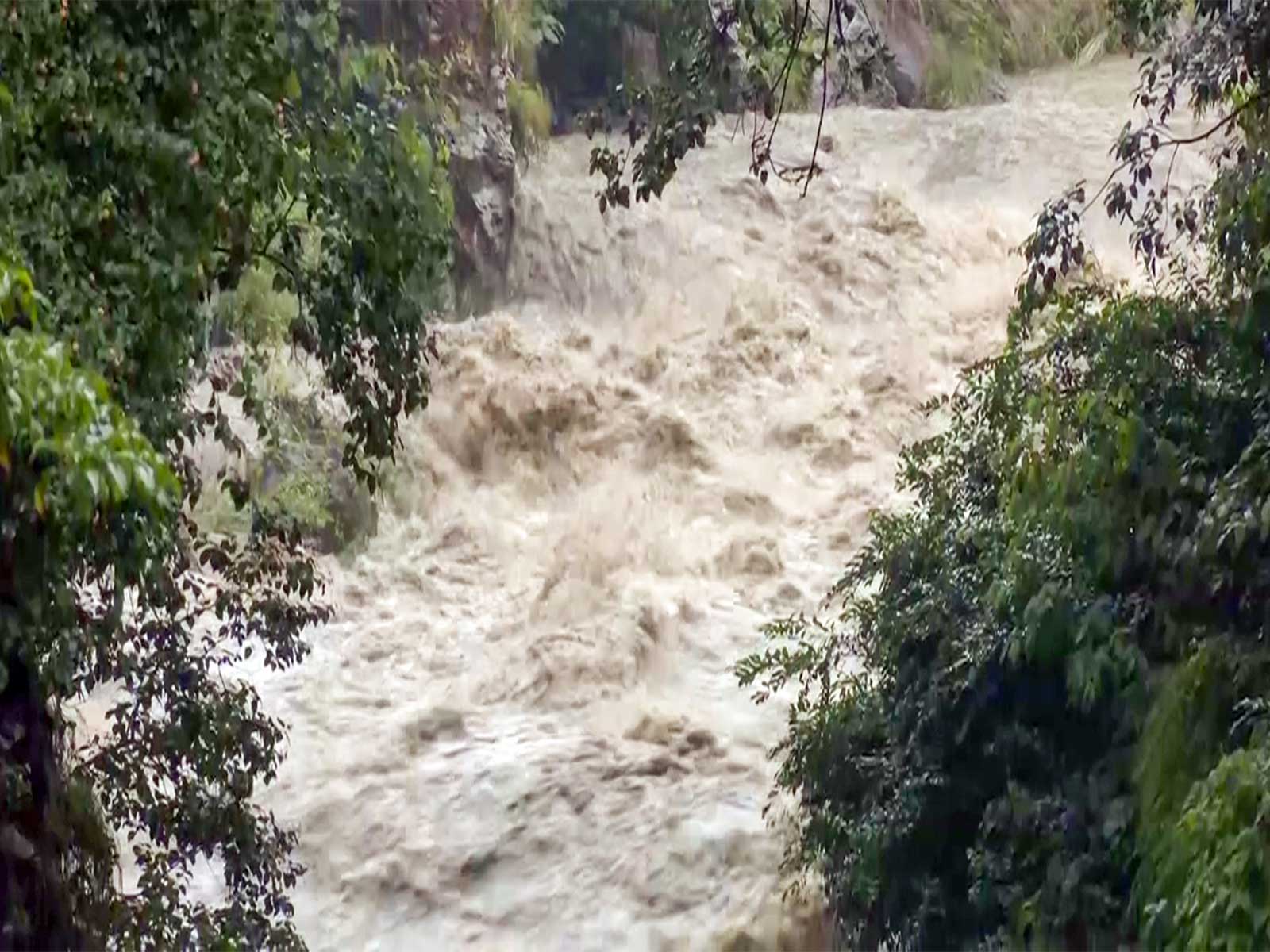 Regional experts issue ‘Kathmandu 10 Action Points’ on cascading mountain hazards after “Himalayan Tsunami”