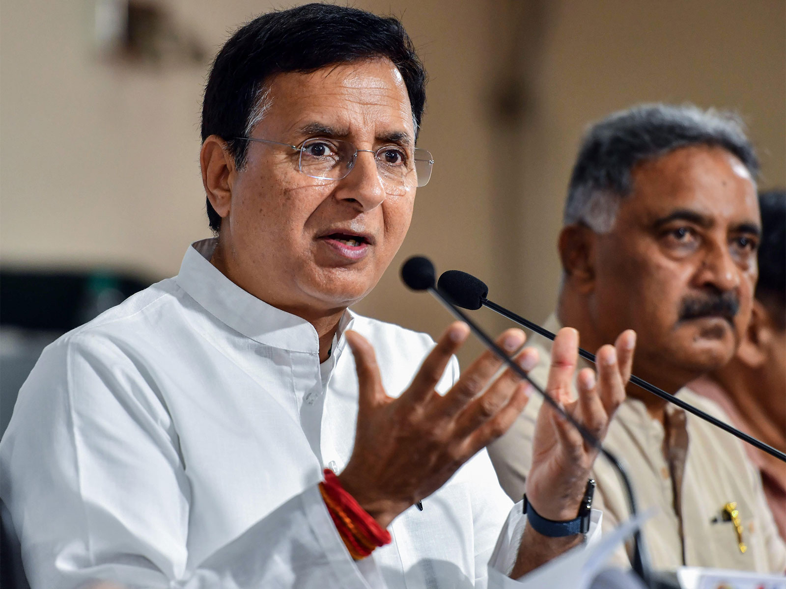 Congress leader Surjewala questions ECINet over voter roll revision, alleges centralised control