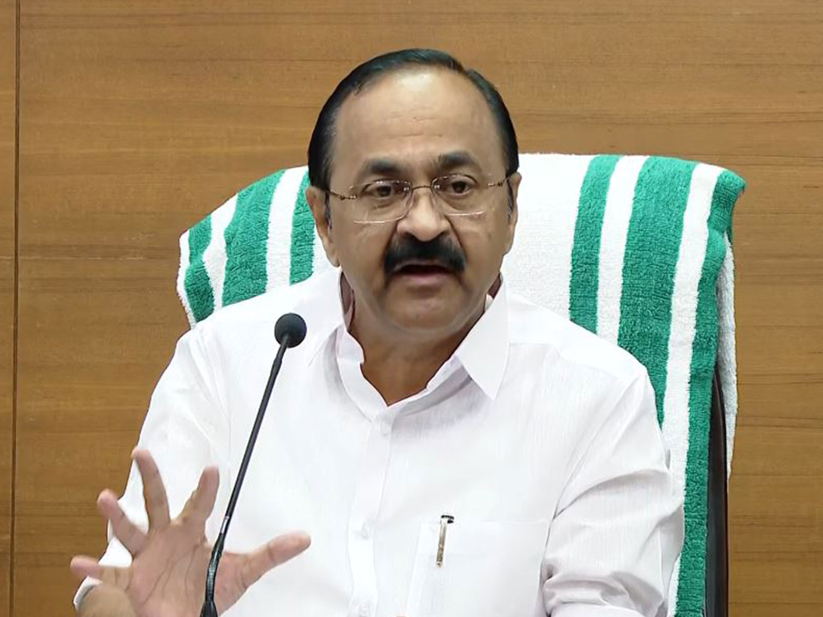 Minister Janeesh attacked with CPI(M) leadership's knowledge, alleges Keralam government