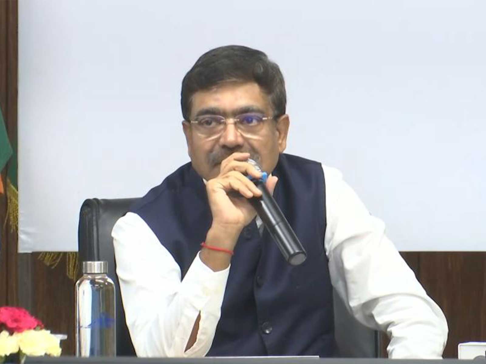 ‘Nation very proud’ of Smit Machchhar for saving lives: Civil Aviation Secy says incident under examination