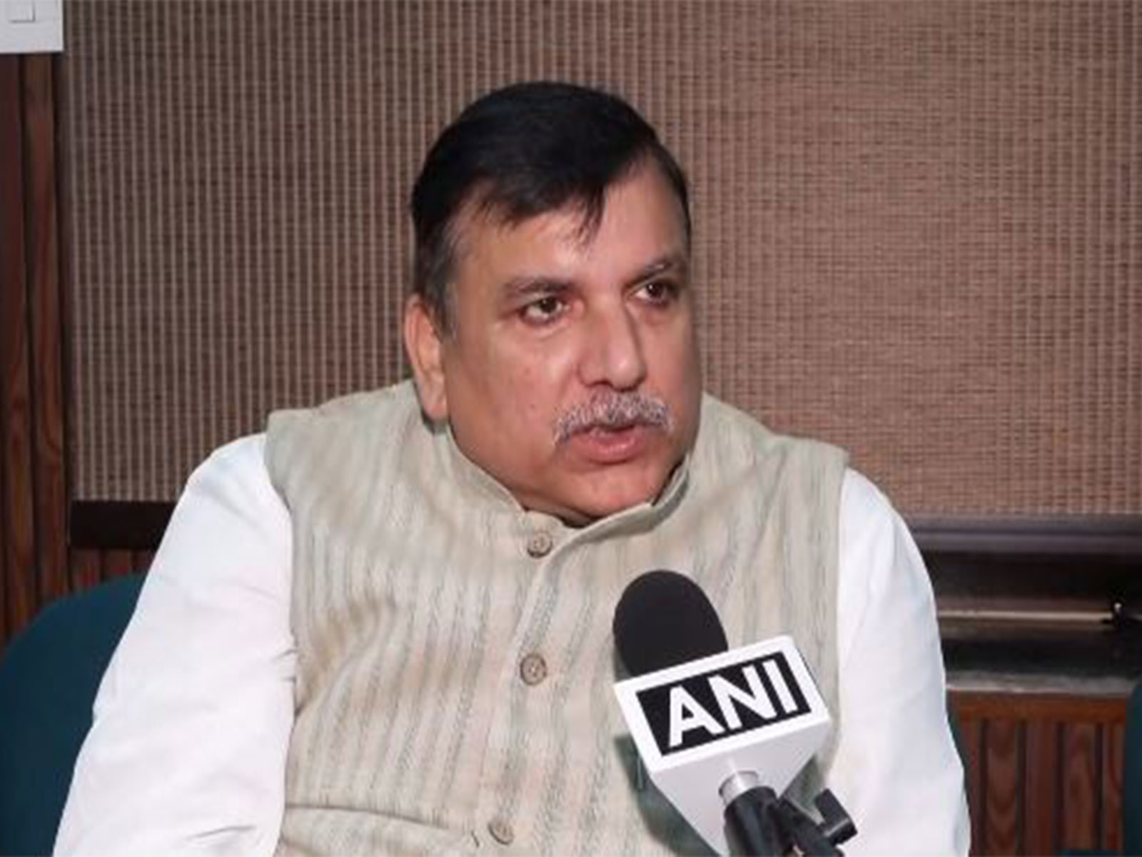 “We will raise our voice”: AAP’s Sanjay Singh calls police deployment outside residence “peak dictatorship”