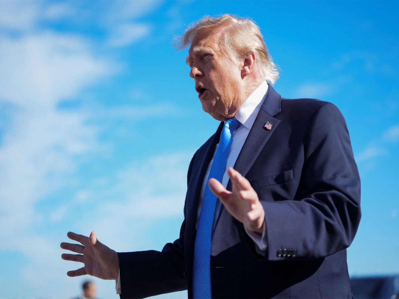 "Lock the clock!": Trump urges Arkansas voters to pressure senator Tom Cotton over Sunshine Protection Act
