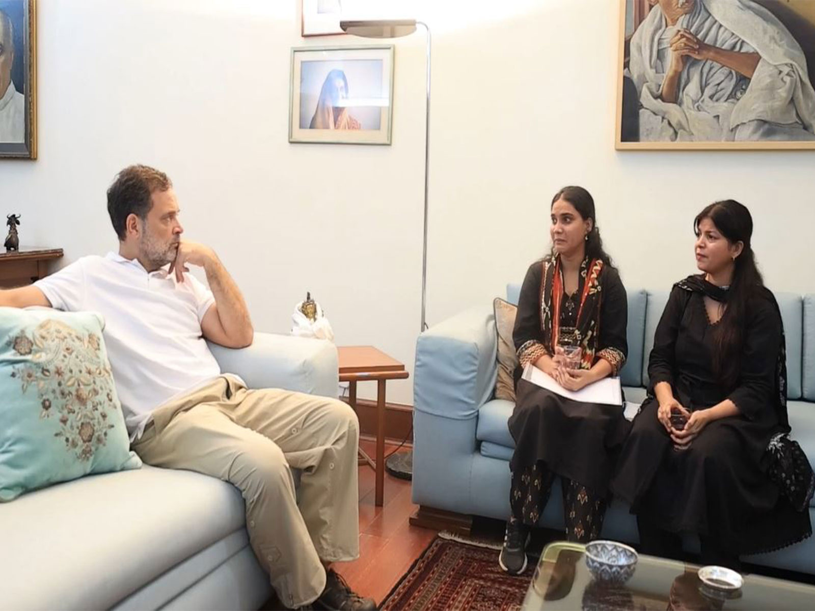 Rahul Gandhi questions Delhi Police over alleged mistreatment of women protesters, journalists