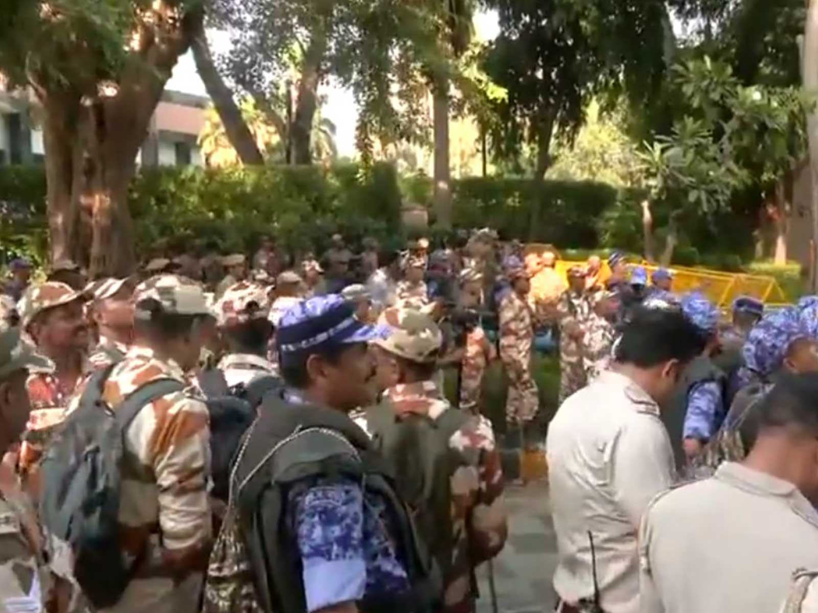 Heavy security deployed near Jantar Mantar ahead of INDIA bloc MPs’ scheduled protest